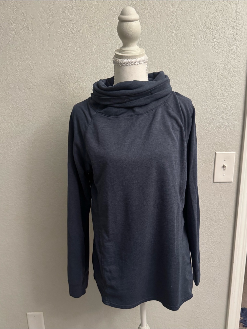 32 Degrees Navy Cowl Neck Pullover